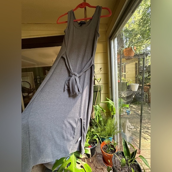 (Must bundle!) Derek Heart Gray Tie Front Pencil Dress (front slit) Medium - Picture 6 of 6